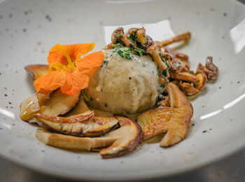 gebatene Pilze mit Semmelkn&ouml;del.jpg